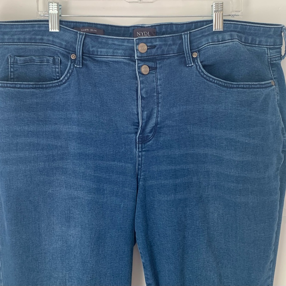 NYDJ Sheri Slim Double Button Fly Ankle Jeans - Picture 2 of 10